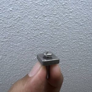 Single Fin Screw (minus)